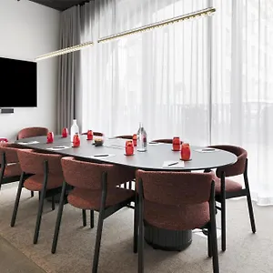 Radisson Red **** ヘルシンキ